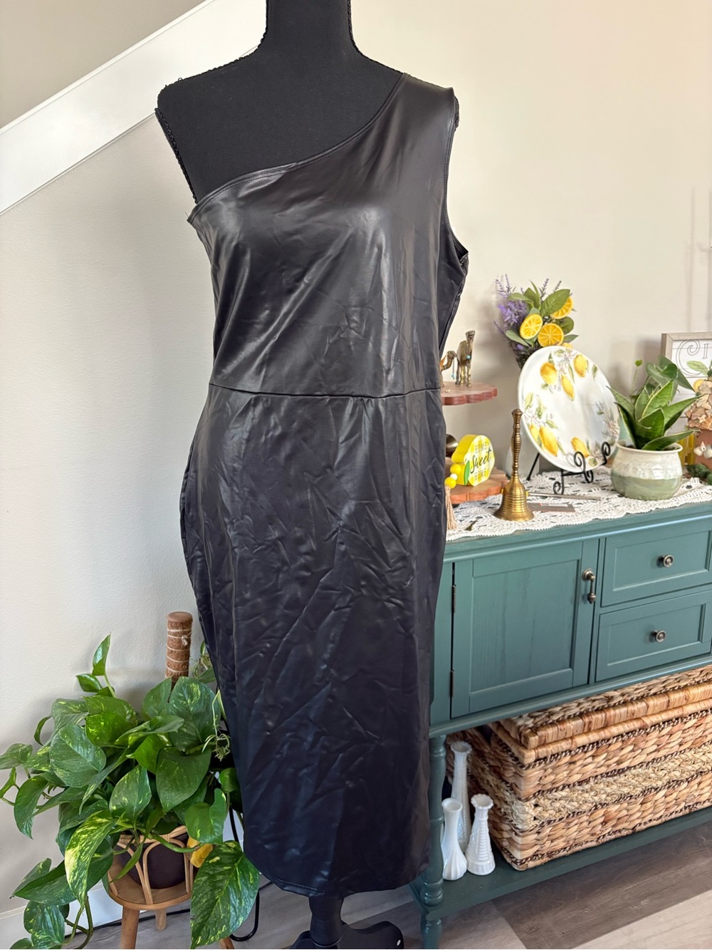 Asymmetric One-Shoulder Black Faux Leather Dress